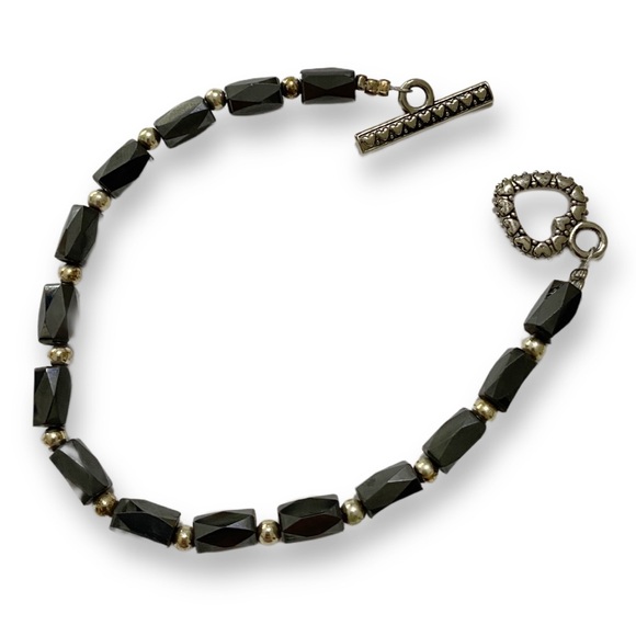 Handmade Magnetic Hematite Gun Metal Grey and Sterling Silver Boho Bracelet - Picture 4 of 4